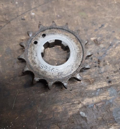 Worn out drive sprocket