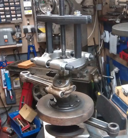Removing crank bearings